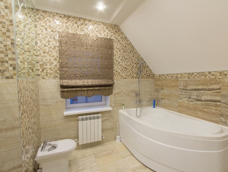 Римская штора в ванной 
